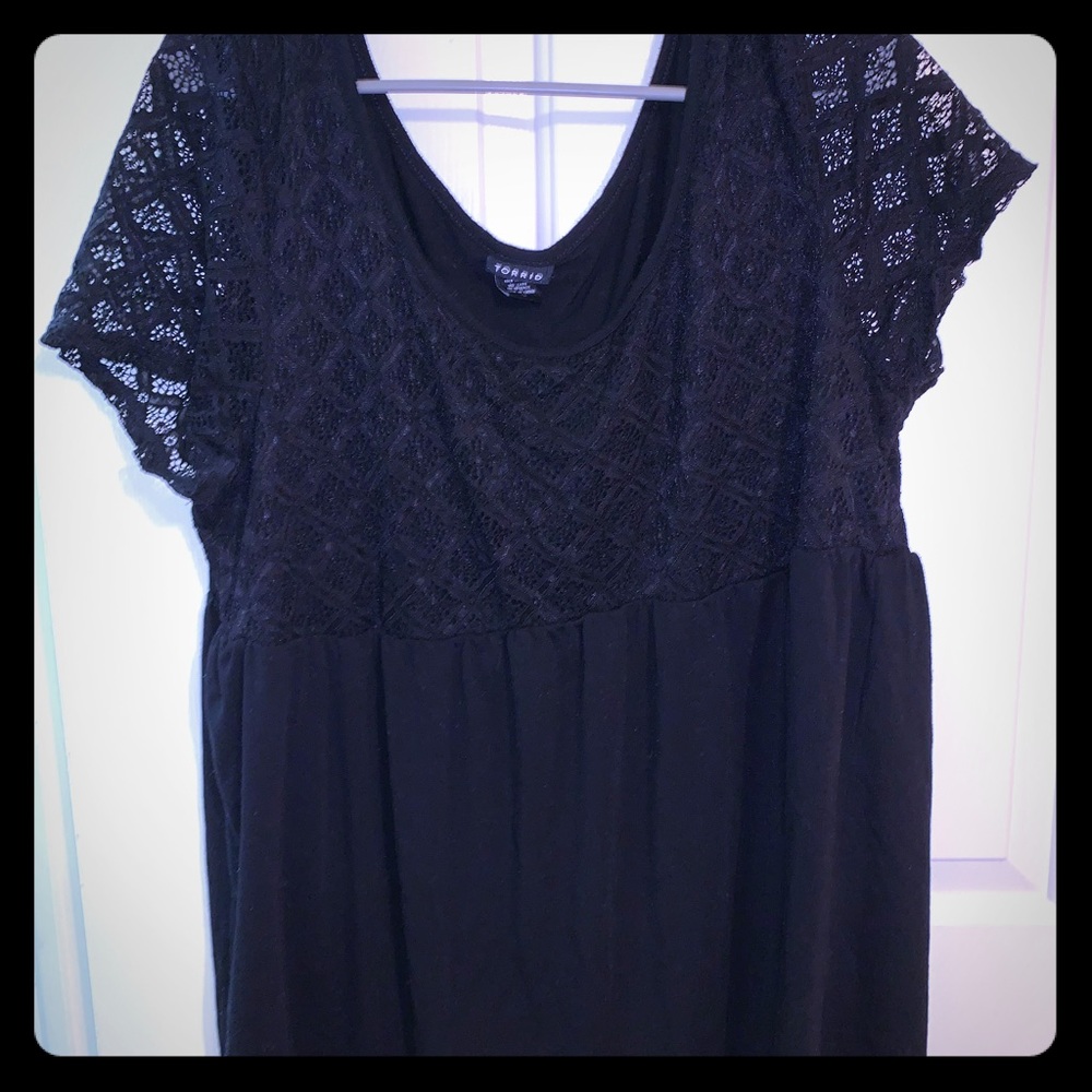 Torrid Black Lace Babydoll Top size 2
